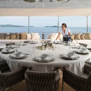 Bridge deck aft dining