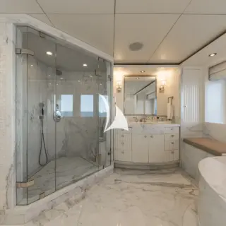 Master cabin bathroom en suite