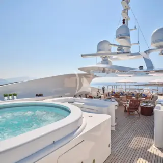 Sundeck Jaccuzi III