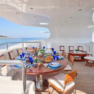 Sundeck Aft Dining & Lounge Area