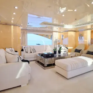 Upper Deck Salon II