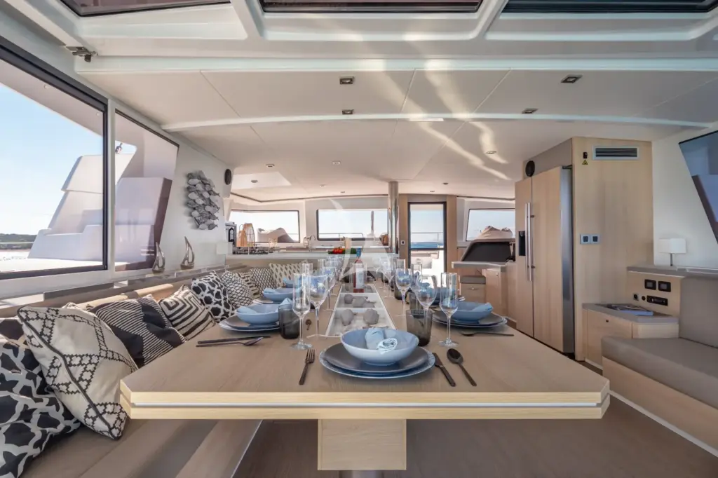 LICENSE TO CHILL - Image 5