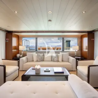 Main deck salon