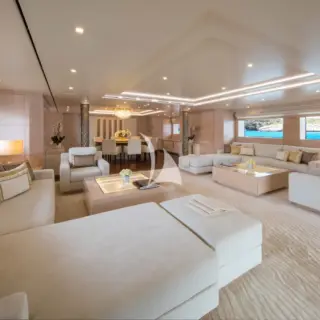 Main deck salon