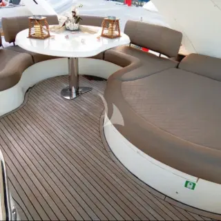 Fly Bridge, after the refit (June 2019)