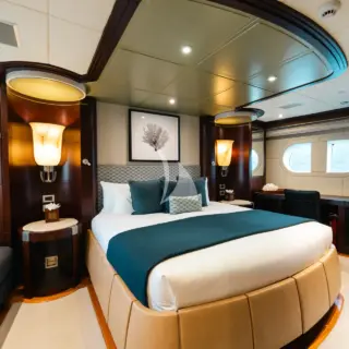 DE LISLE III - Main Deck | VIP Cabin