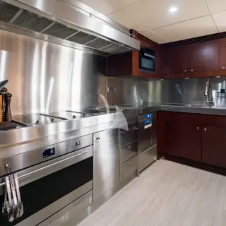 DE LISLE III - Galley on the Main Deck