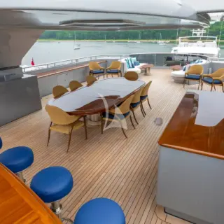 Sundeck expanse