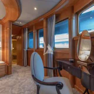 Master Dressing Table