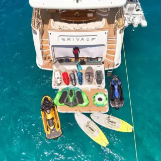 Water toys