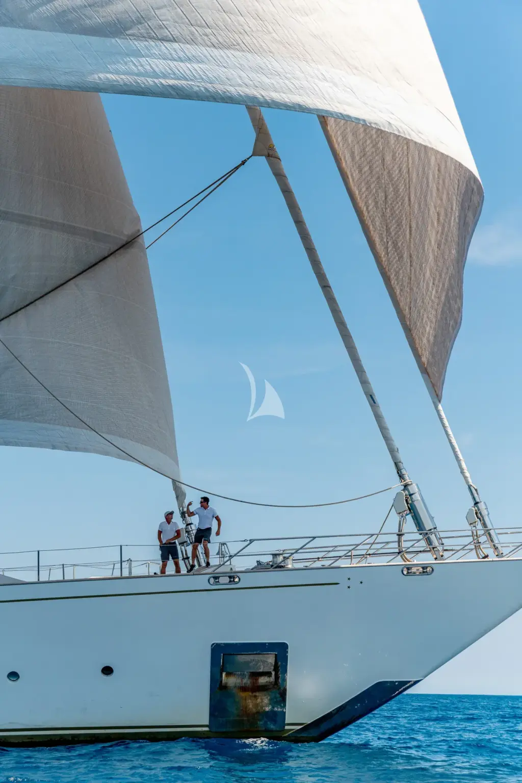 SPIRIT OF THE C'S - Crew in operation