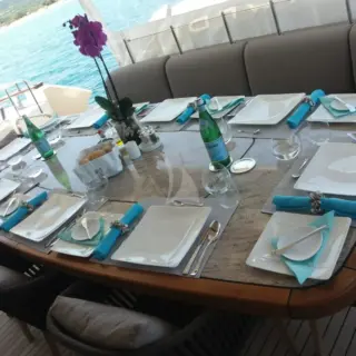 VIVALDI - Aft deck dining 