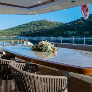 VIVALDI - AFT DECK