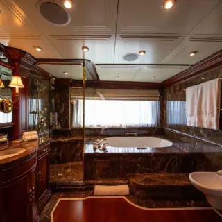 Master Stateroom - Ensuite