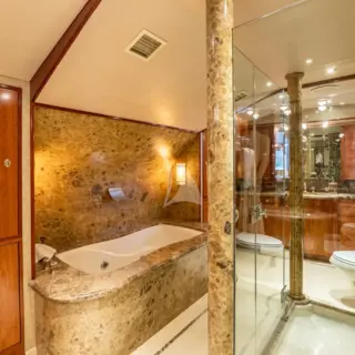 Primary Ensuite Bath