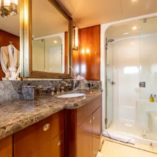 Ensuite Bath