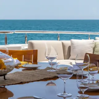 Table setting
