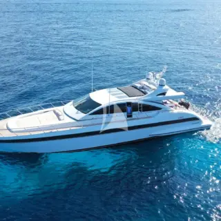 MILU II - clear blue waters, courtesy of Sardinia!