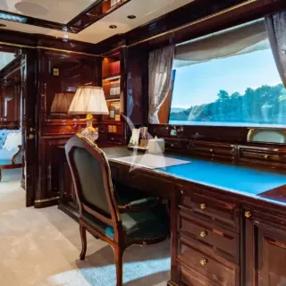 Primary Stateroom - Office