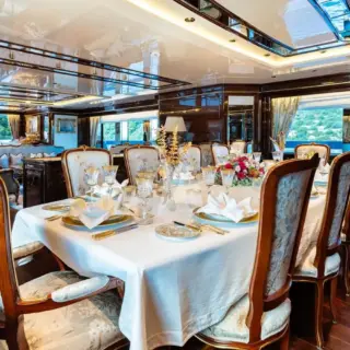 Main Deck - Formal Dining