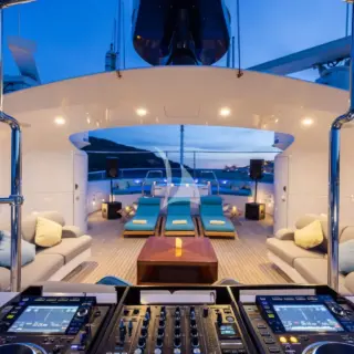Sundeck