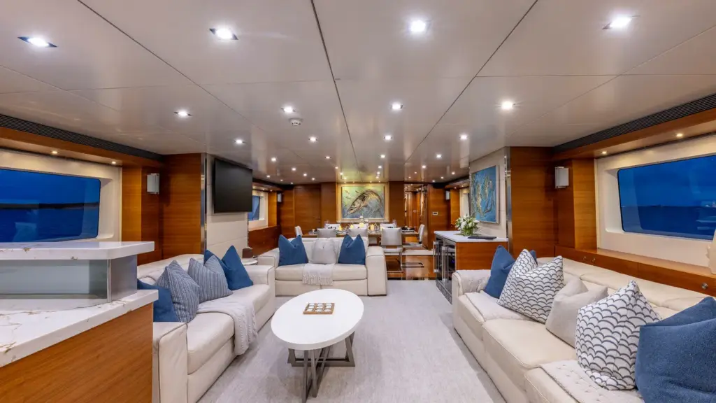 SEA AXIS - Main Salon Looking Forward