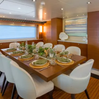 SEA AXIS - Formal Dining