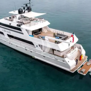 Extended Swim Platform