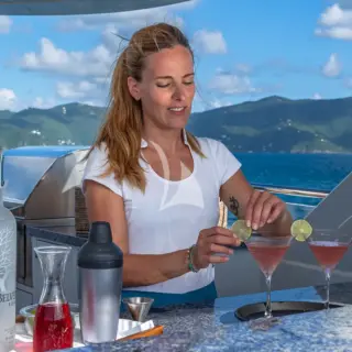 Sundeck Bar