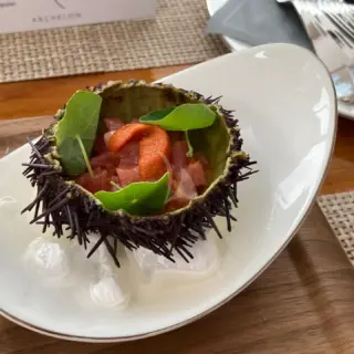 ARCHELON Sea Urchin Dinner