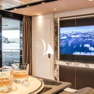 SEVERIN*S - Main deck bar