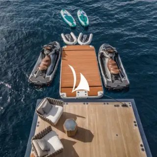 Swimming platform