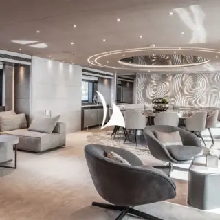 Main deck salon
