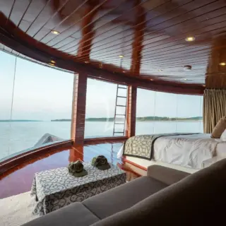 Prestige Suite