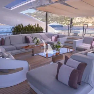 Main deck aft