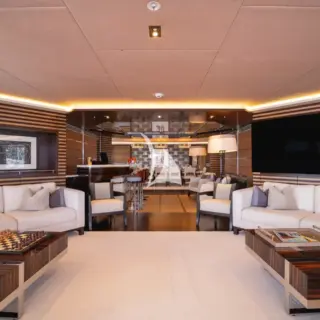 Main deck lounge view fwd