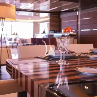 Main deck dining detail