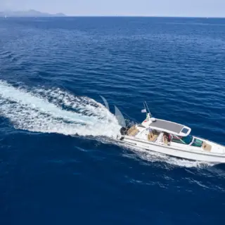 GENNY - Axopar chase tender