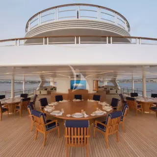 Large exterior spaces and numerous dining tables