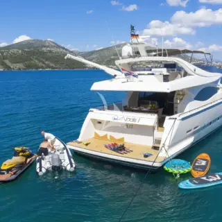 QUO VADIS I water toys