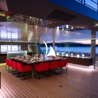 Upper Deck Aft Dining