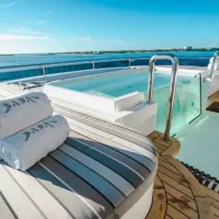 Jacuzzi