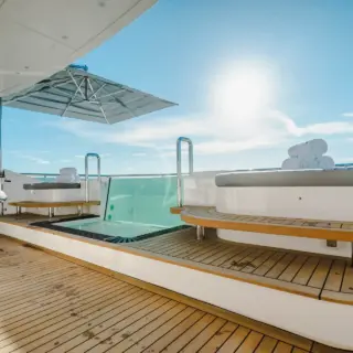 Jacuzzi