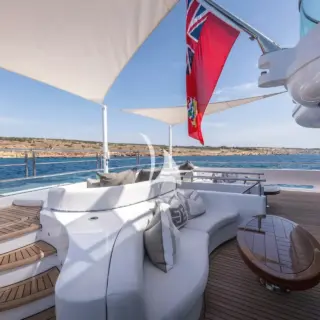 Main deck aft