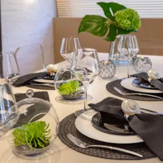 Table setting
