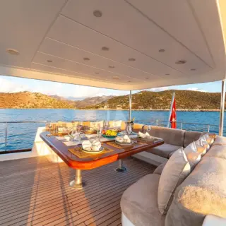 Aft Deck Seating Area