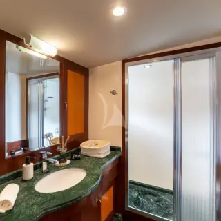 Master Cabin Bathroom