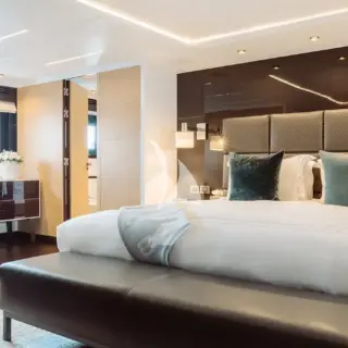 Main cabin