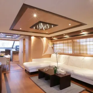 saloon 2- sistership