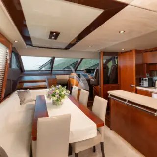 Salon dining area
